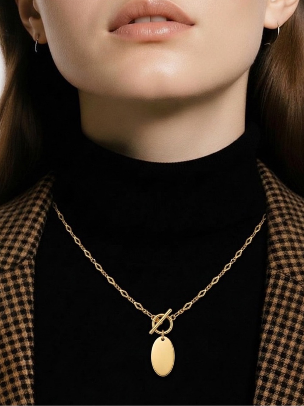 Plunder necklace gold tone toggle charm  NWT new necklace